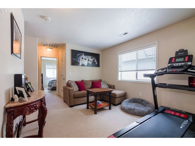 304 S 32ND Pl, Ridgefield, WA 98642