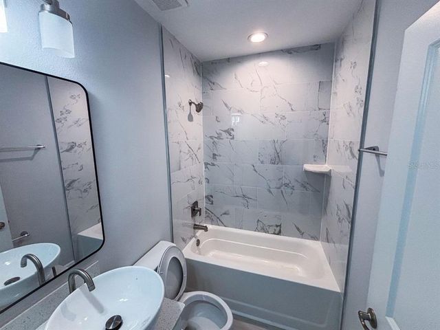 17046 BYRON AVENUE 17046, Port Charlotte, FL 33954