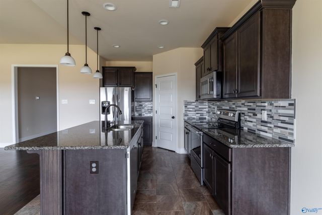 17331 Fieldway Circle, Harvest, AL 35749