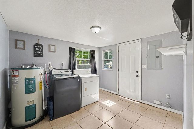 406 NW PHOSPHATE BOULEVARD, Mulberry, FL 33860