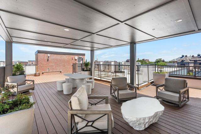 99 Foundry Place 207, Portsmouth, NH 03801