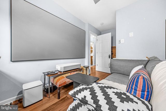 5703 EADS ST NE, Washington, DC 20019