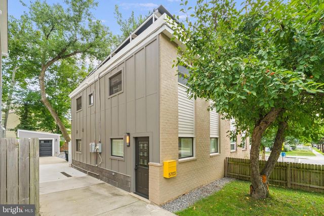 5703 EADS ST NE, Washington, DC 20019