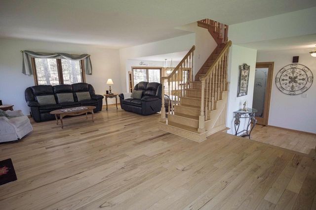 S46W35820 Meadows DRIVE, Dousman, WI 53118
