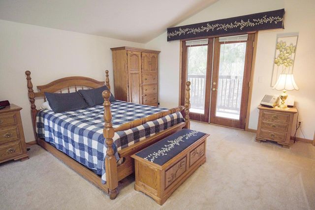 S46W35820 Meadows DRIVE, Dousman, WI 53118