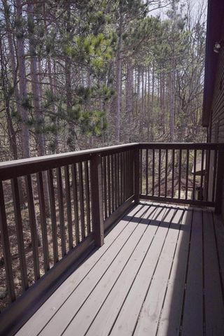 S46W35820 Meadows DRIVE, Dousman, WI 53118