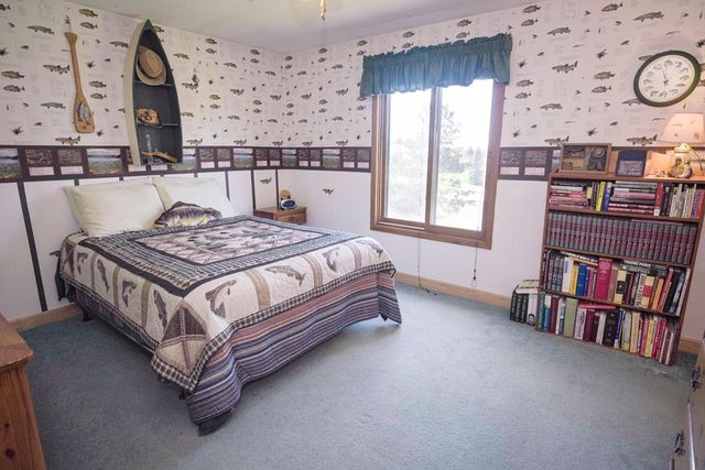 S46W35820 Meadows DRIVE, Dousman, WI 53118