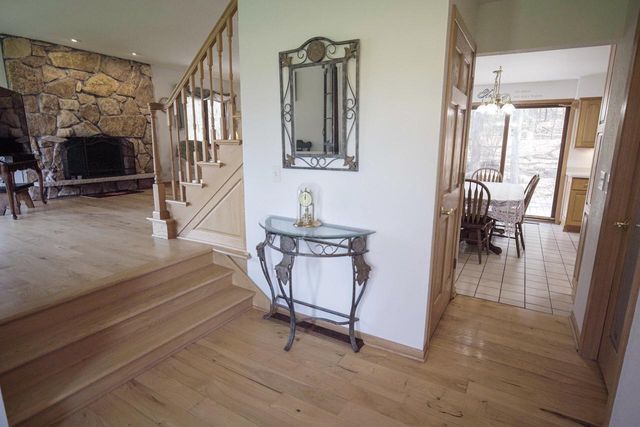 S46W35820 Meadows DRIVE, Dousman, WI 53118