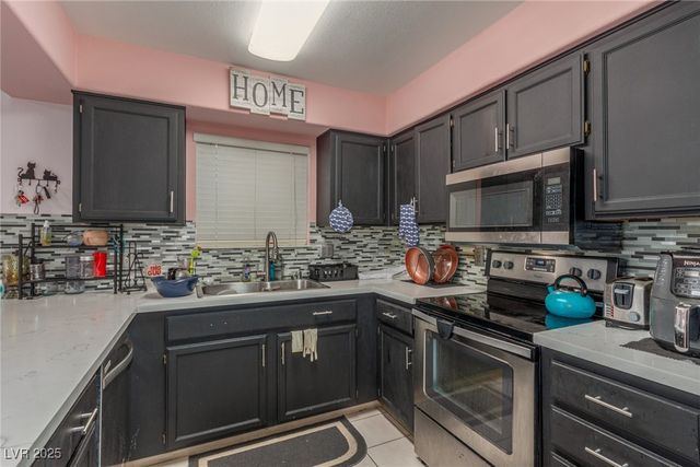 2725 South Nellis Boulevard 2168, Las Vegas, NV 89121