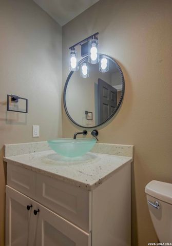700 Firefly, Canyon Lake, TX 78133