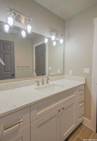 700 Firefly, Canyon Lake, TX 78133