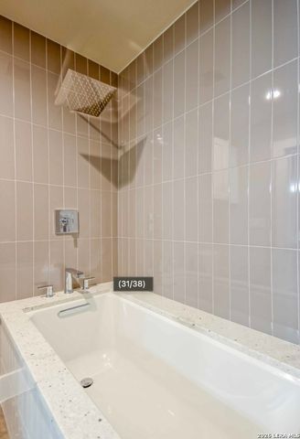 700 Firefly, Canyon Lake, TX 78133