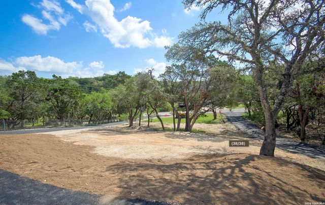 700 Firefly, Canyon Lake, TX 78133