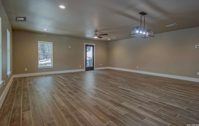 700 Firefly, Canyon Lake, TX 78133