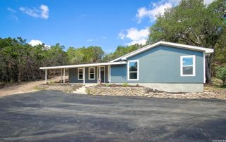 700 Firefly, Canyon Lake, TX 78133