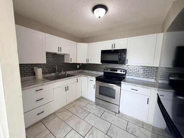 3594 Almar Road 3, Lake Worth, FL 33461