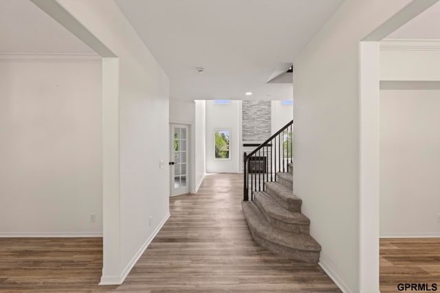 1419 S 195 Street, Omaha, NE 68130