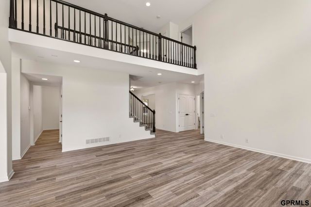 1419 S 195 Street, Omaha, NE 68130