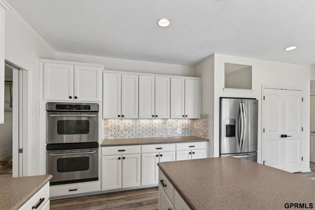 1419 S 195 Street, Omaha, NE 68130