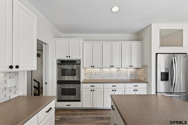 1419 S 195 Street, Omaha, NE 68130
