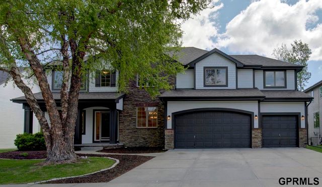 1419 S 195 Street, Omaha, NE 68130
