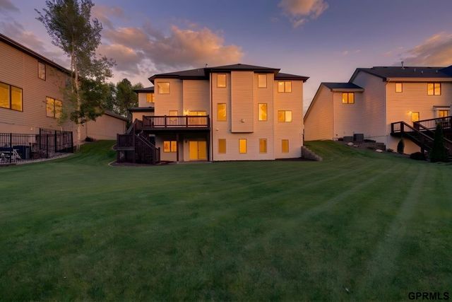 1419 S 195 Street, Omaha, NE 68130