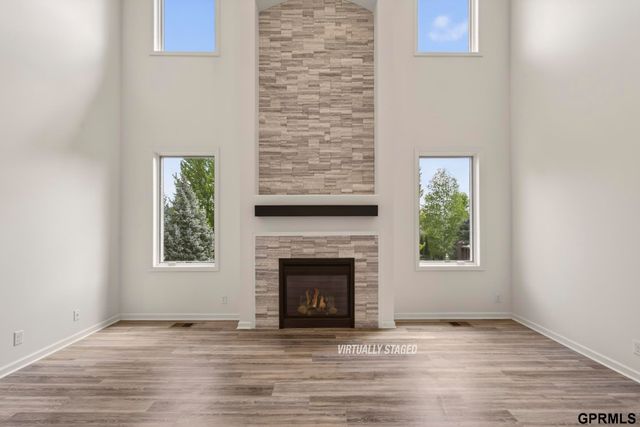 1419 S 195 Street, Omaha, NE 68130