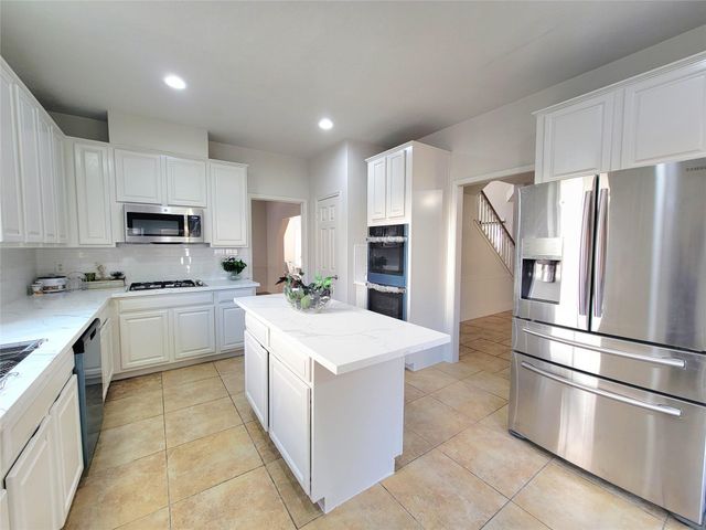 12014 Natural Bridges Lane, Sugar Land, TX 77498