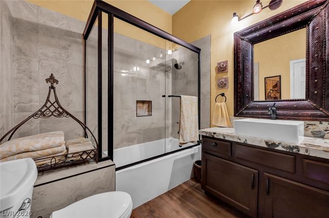 9272 Drifting Bay Street, Las Vegas, NV 89123