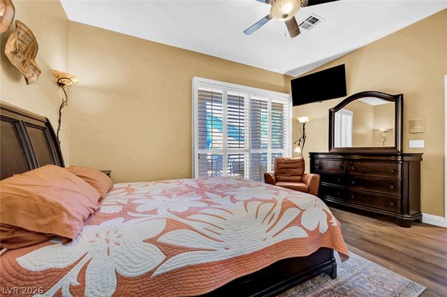 9272 Drifting Bay Street, Las Vegas, NV 89123