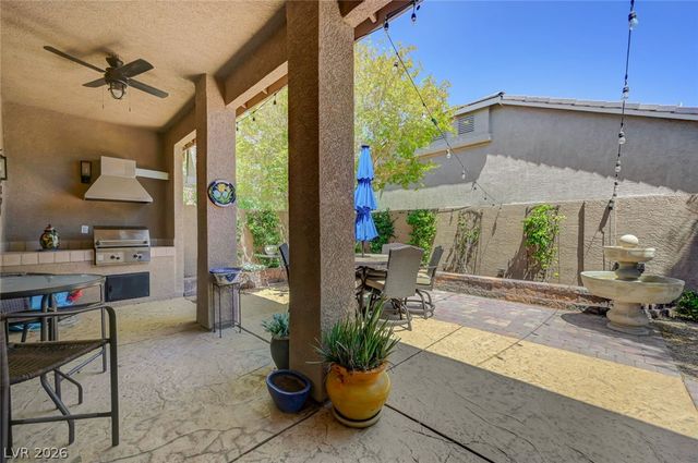 9272 Drifting Bay Street, Las Vegas, NV 89123