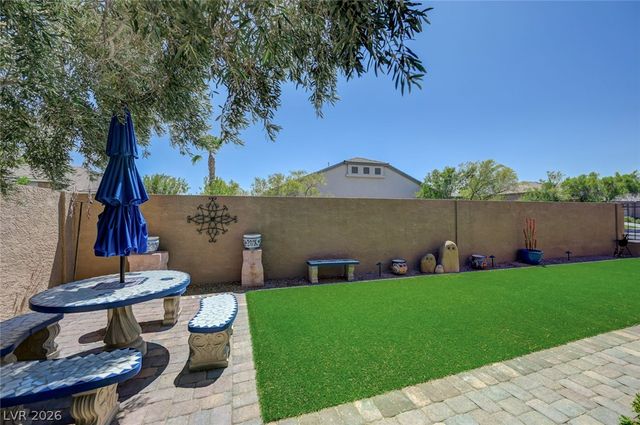 9272 Drifting Bay Street, Las Vegas, NV 89123