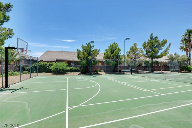 9272 Drifting Bay Street, Las Vegas, NV 89123