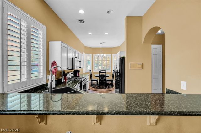 9272 Drifting Bay Street, Las Vegas, NV 89123