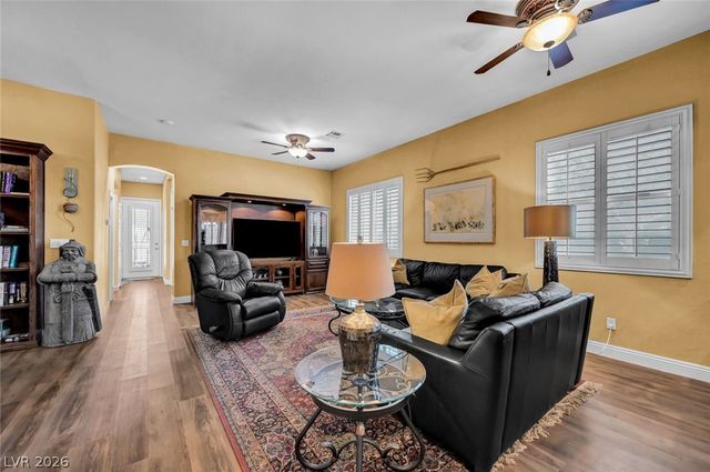 9272 Drifting Bay Street, Las Vegas, NV 89123