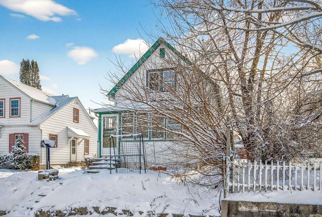 274 Wyoming Street E, Saint Paul, MN 55107