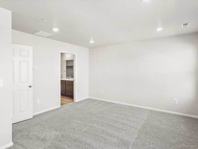 1600 Riverplace Dr 3, Windsor, CO 80550