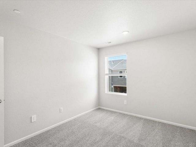 1600 Riverplace Dr 3, Windsor, CO 80550