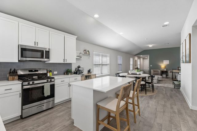 164 Appleberry LN, Elgin, TX 78621