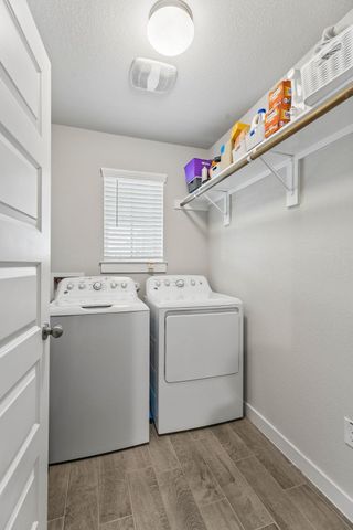 164 Appleberry LN, Elgin, TX 78621