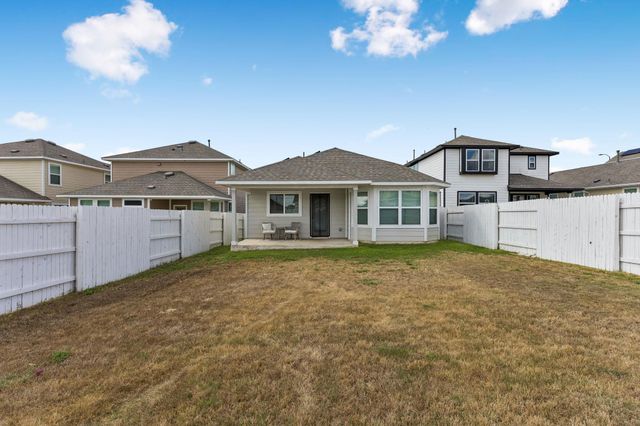 164 Appleberry LN, Elgin, TX 78621