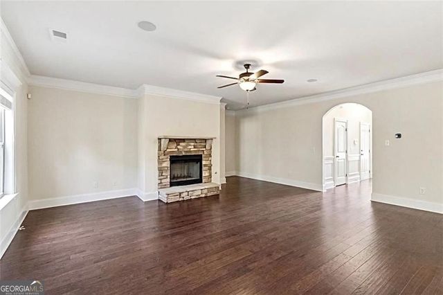 339 Oatgrass Drive, Grayson, GA 30017