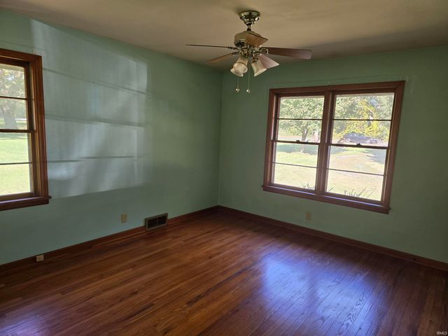 21840 Ireland Road, South Bend, IN 46614