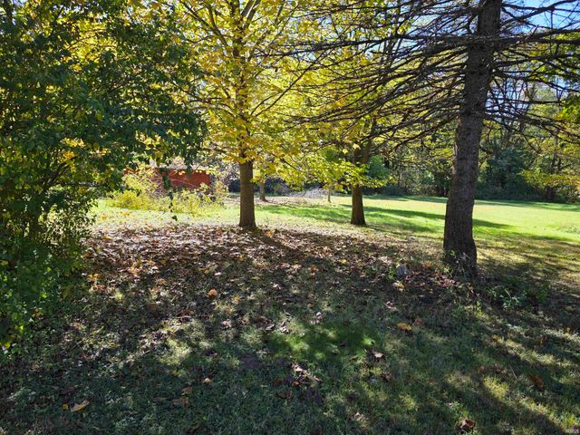 21840 Ireland Road, South Bend, IN 46614