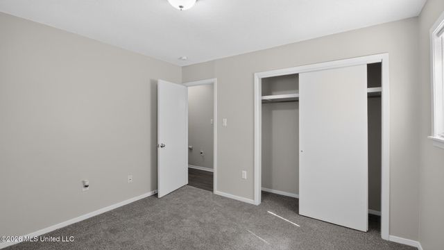 1217 Pineview Drive, Clinton, MS 39056