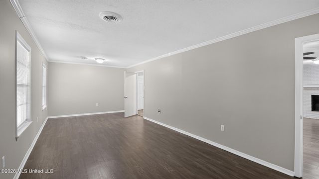 1217 Pineview Drive, Clinton, MS 39056