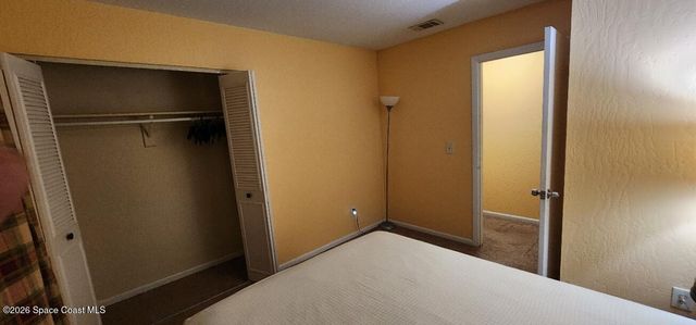 2101 Forest Knoll Drive NE 01-205, Palm Bay, FL 32905