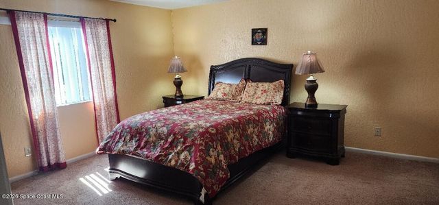 2101 Forest Knoll Drive NE 01-205, Palm Bay, FL 32905