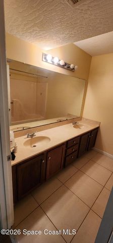 2101 Forest Knoll Drive NE 01-205, Palm Bay, FL 32905