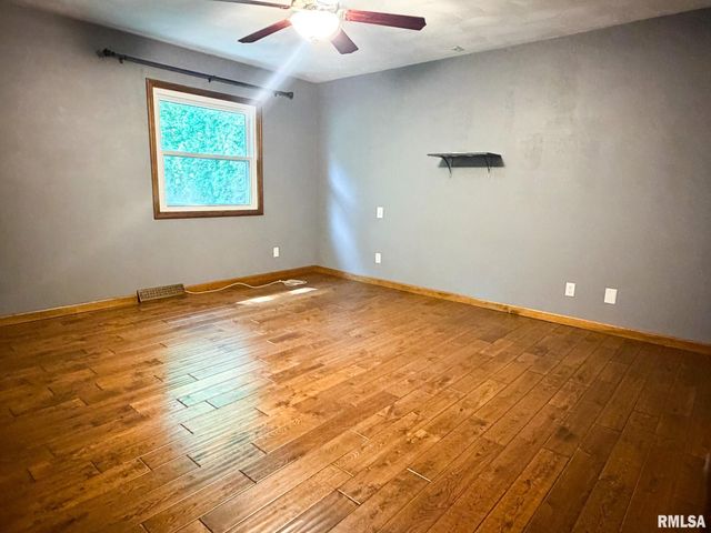 14 APPLE TREE Lane, East Peoria, IL 61611